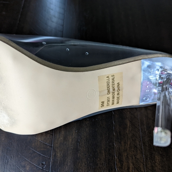 Glassy Sexy Heel for Women - Picture 5 of 16